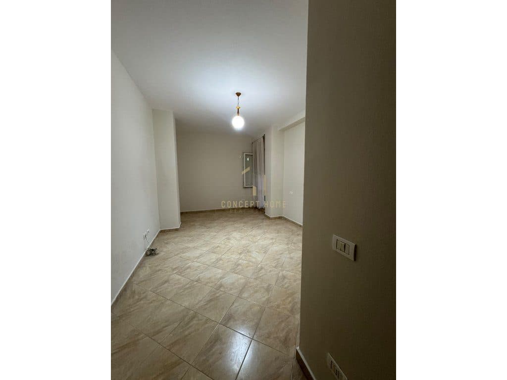 Jepet me qera apartament 2+1+2+2 ne Ali Dem (I mobiluar:60.000 Lek/Muaj) 4
