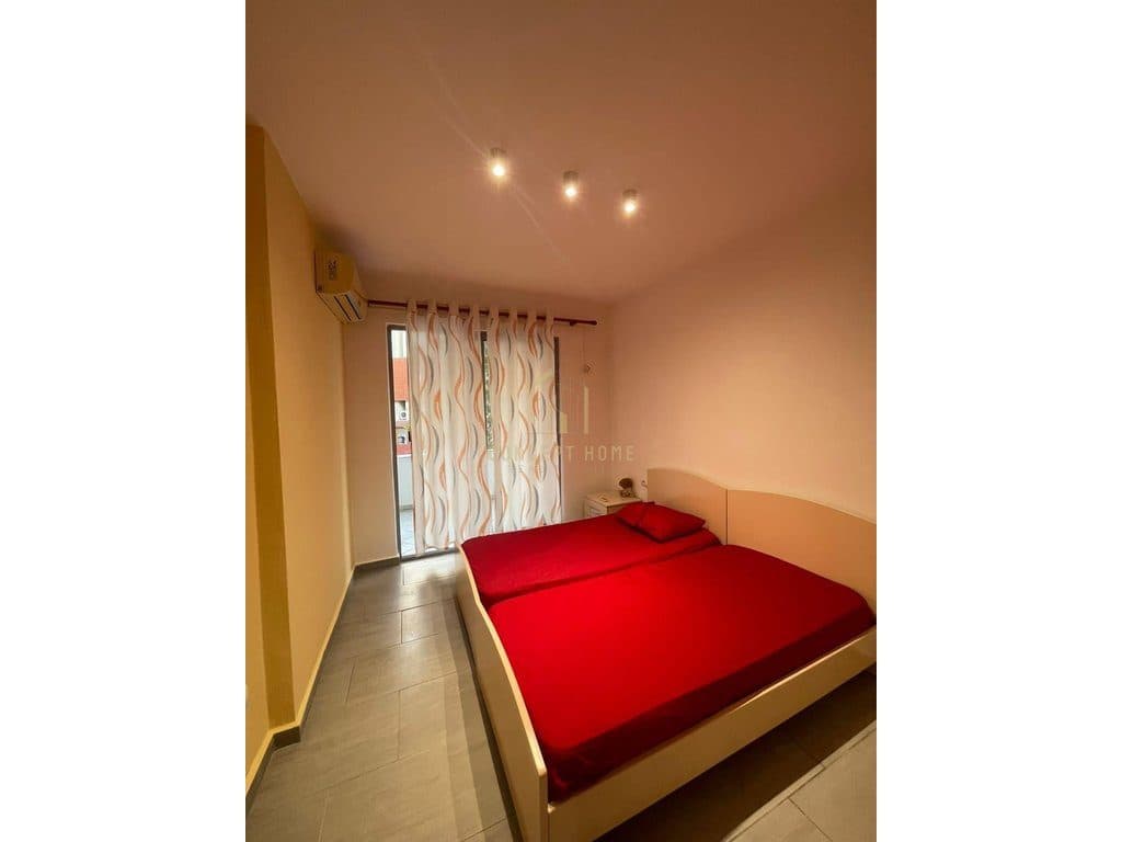 Jepet me qera apartament 1+1 ne 3