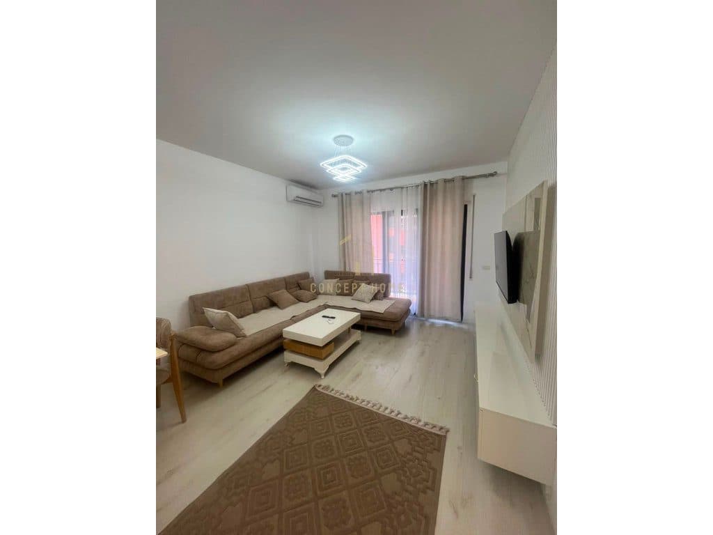 Jepet me qera apartament 2+1+2 ne