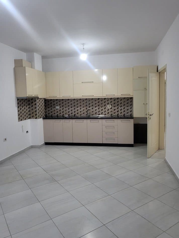 Apartament me qera 2+1 ne Don Bosko