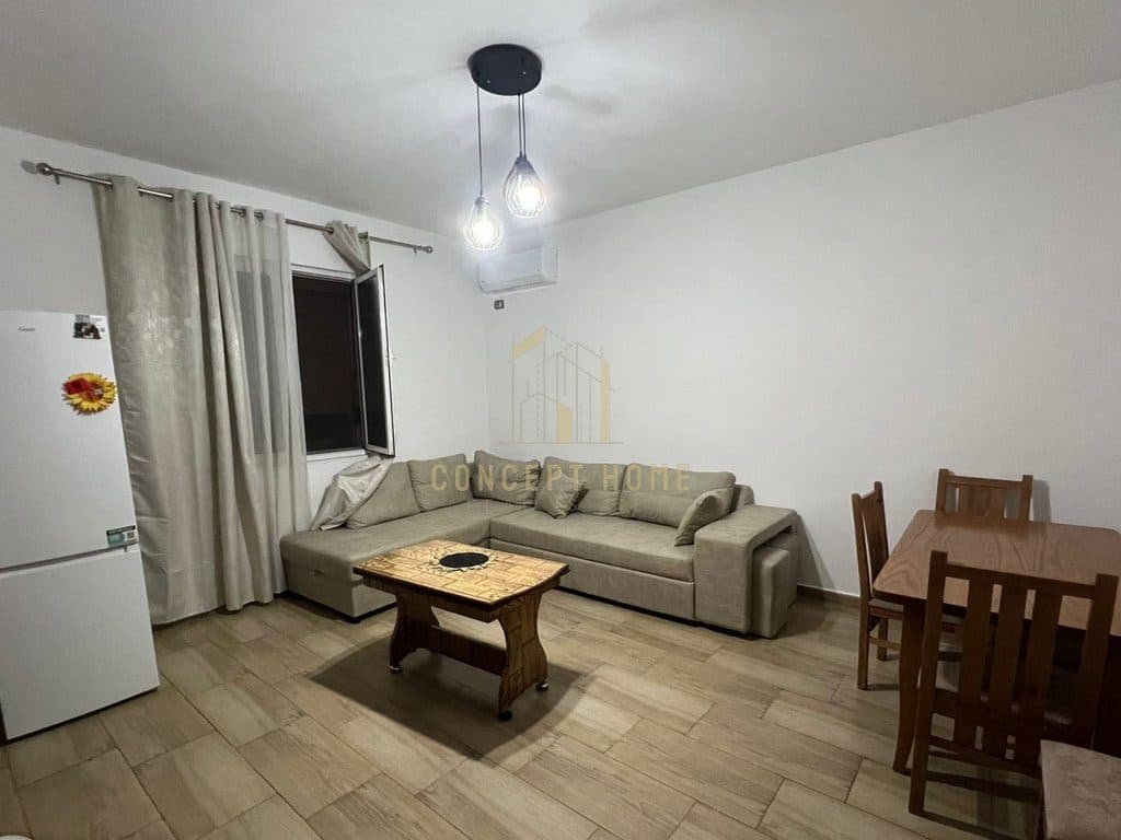 Jepet me qera Apartament 1+1 tek 3