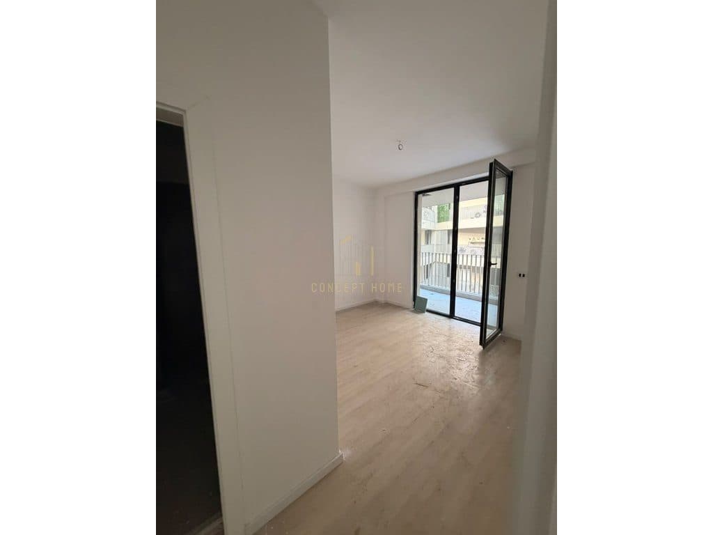 Shitet apartament 2+1+2+P tek Mine Peza, Golden Tower