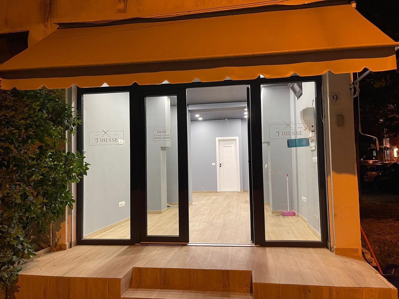 Ambient Biznesi me Qira tek Komuna e Parisit/Stadiumi Dinamo, Tirana - 600€ | 40 m²