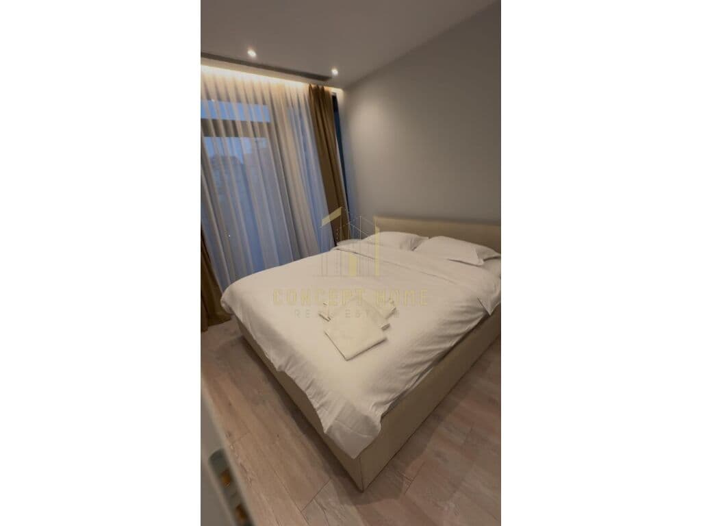 Jepet me qera apartament 1+1 tek Lake View