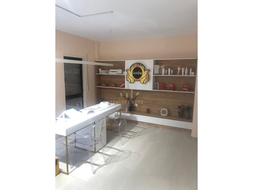 Zyrë 3+1+2 Me Qira tek Selvia, Tiranë - 750€ | 116 m² 2
