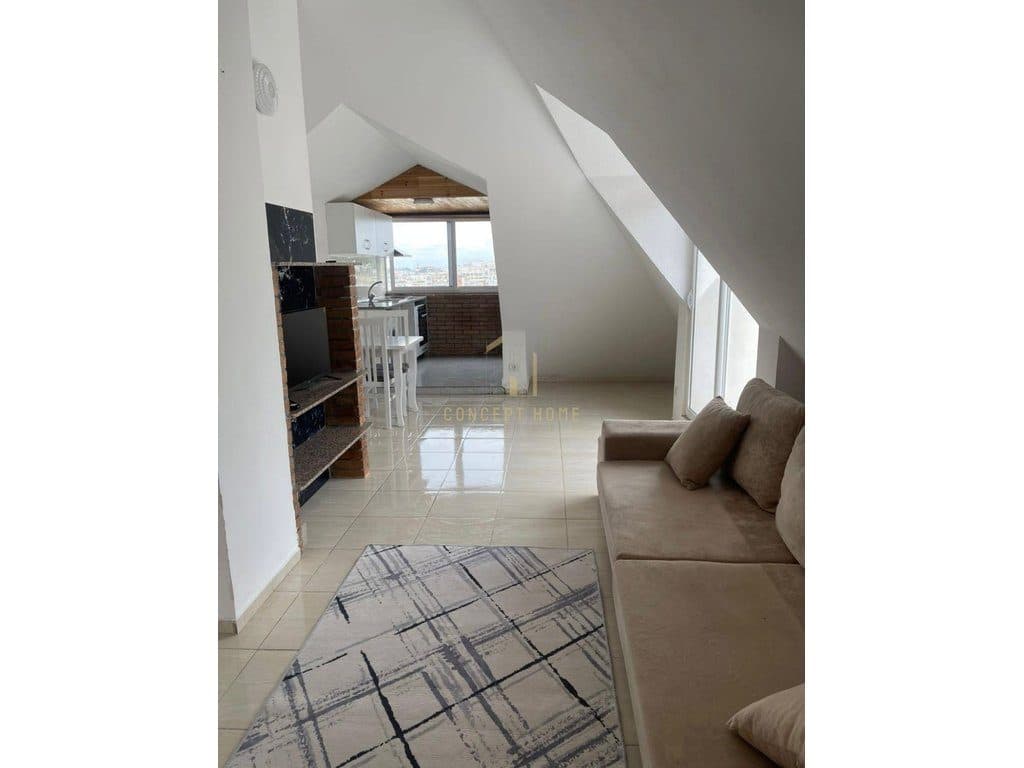 Shitet apartament 1+1 ne Fresk 4