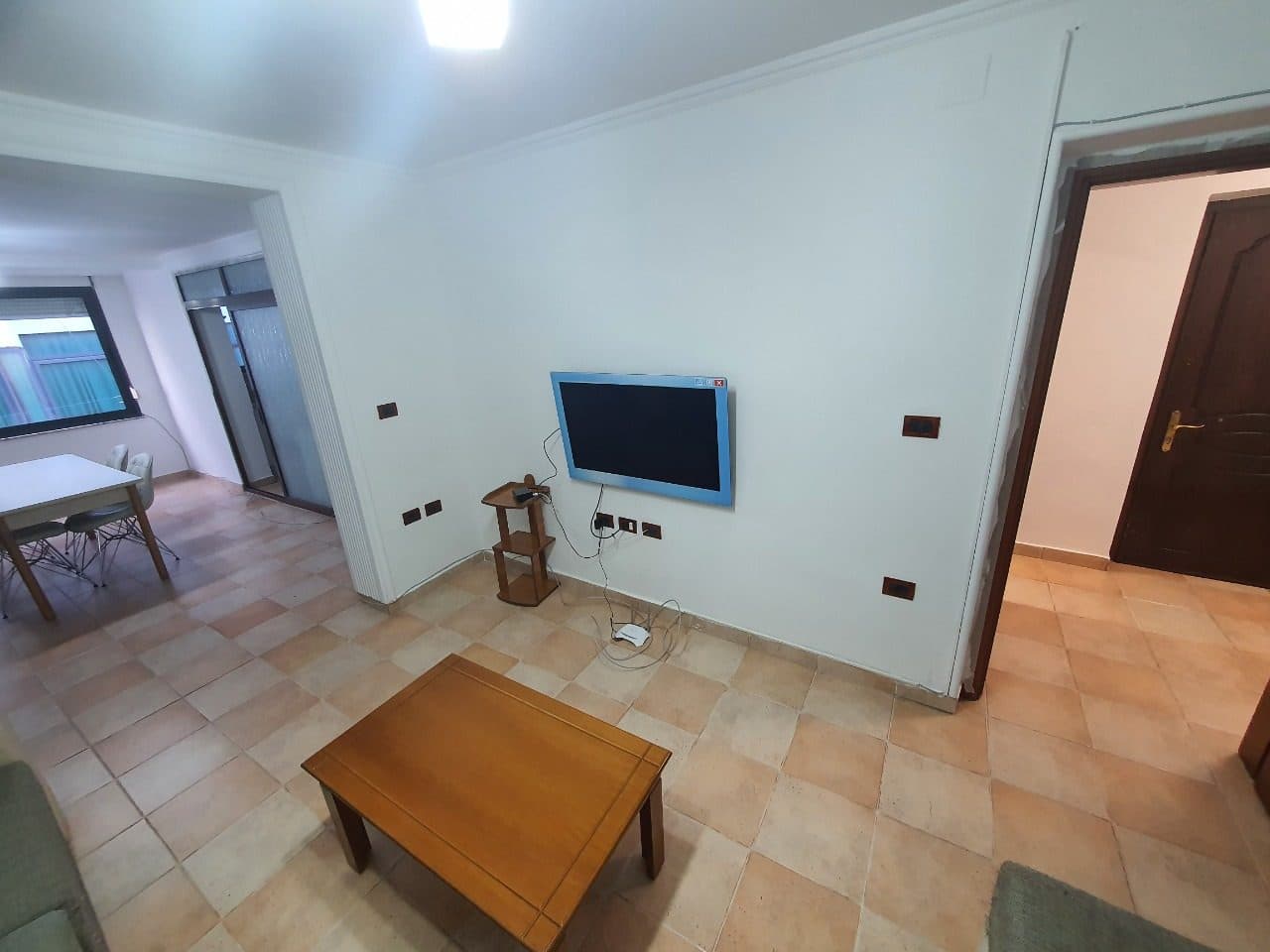 Shitet apartament 2+1 ne Bllok 4