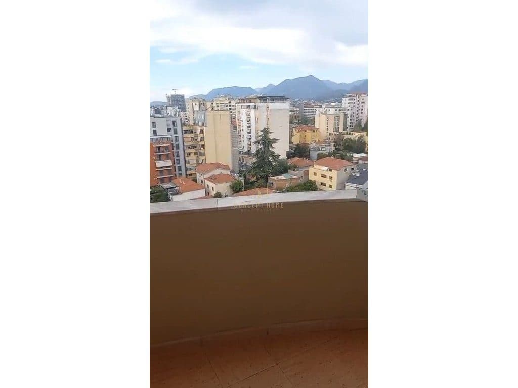 Jepet me qera apartament 1+1 ne Qender 2