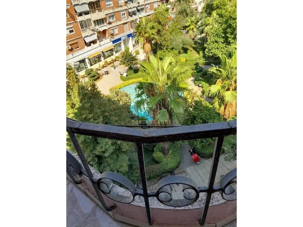 Jepet Garsoniere me qera- ne Qender te Tiranes - 600€ | 45 m² 4