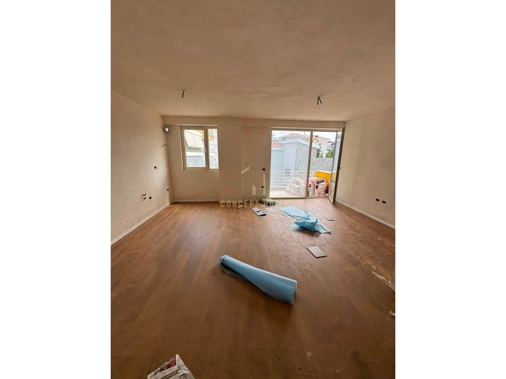 Shitet apartament 1+1 Kompleksi Tom Doshit ,Shkoze 2