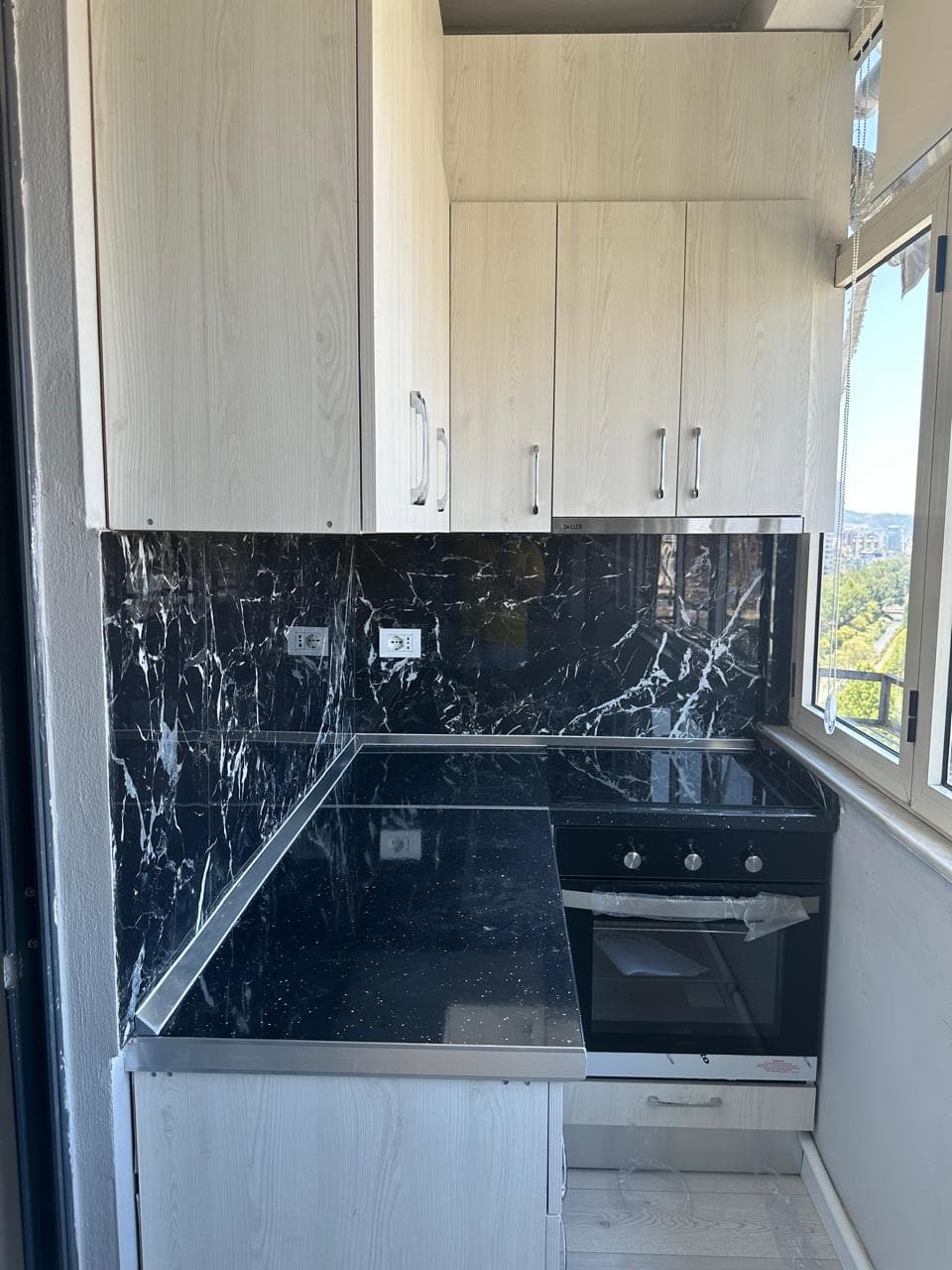 Jepet me qera Apartament 2+1 te Brryli/Çmimi: 660 Euro/muaj 4