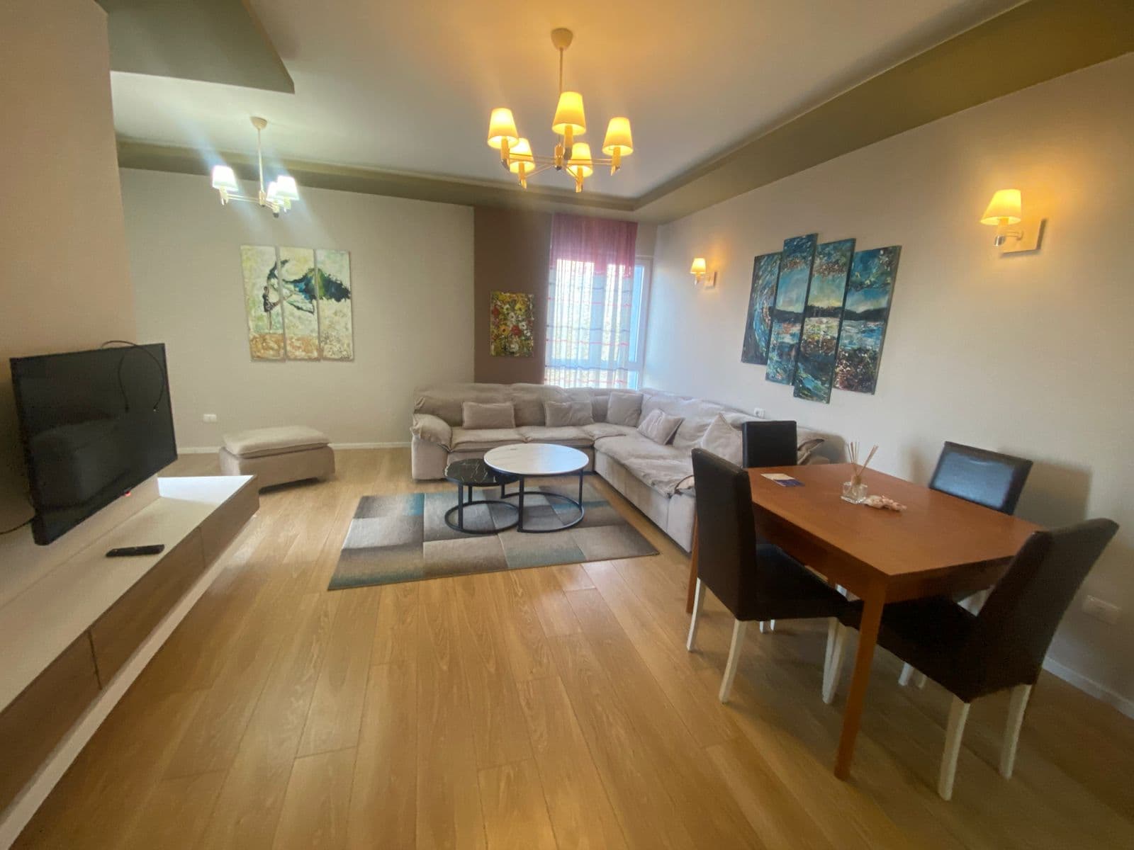 Jepet me qera Apartament 2+1 te Rruga Peti, Liqeni i Thatë