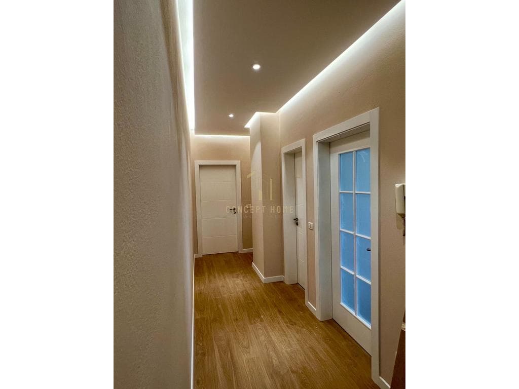Jepet me qera apartament 1+1 ne 4