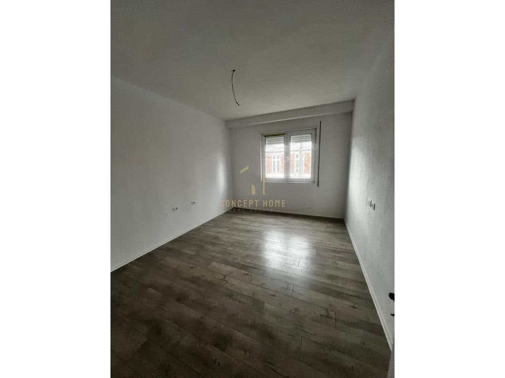 Shitet apartament 2+1+2 ne Kamez (White POWER SHPK)