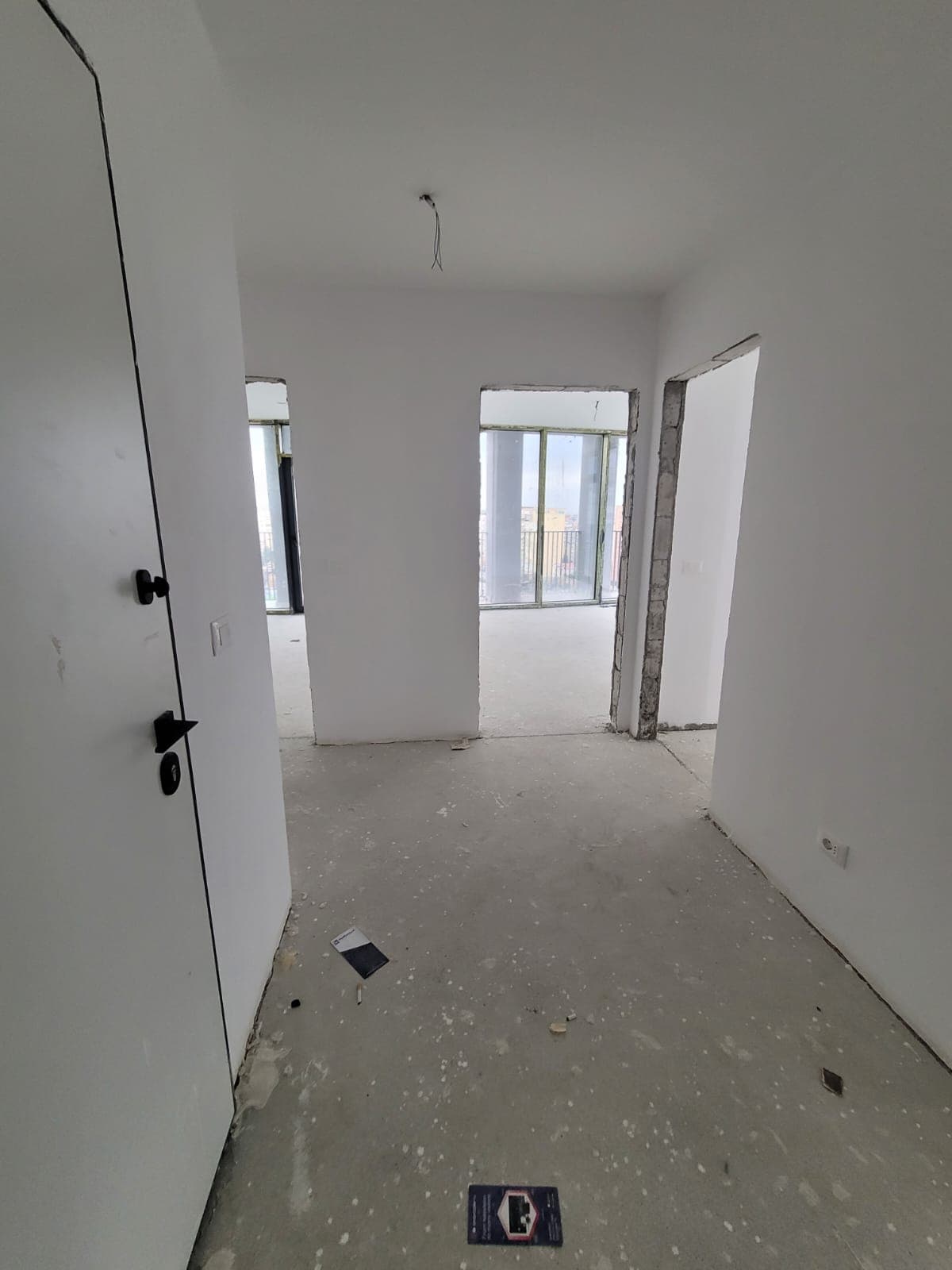 Shitet apartament 3+1+2 tek Liqeni Artificial / 646.360 euro 2