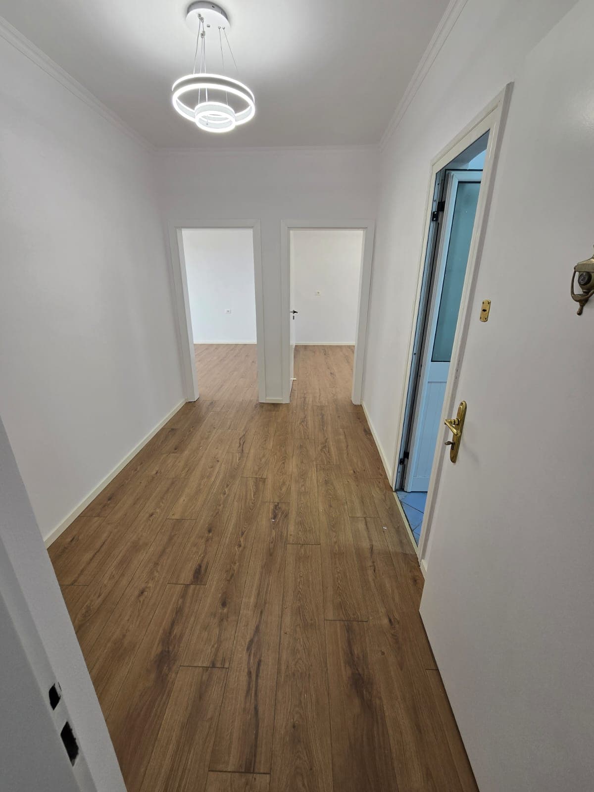 Shitet apartament 1+1 Ne Ali Dem