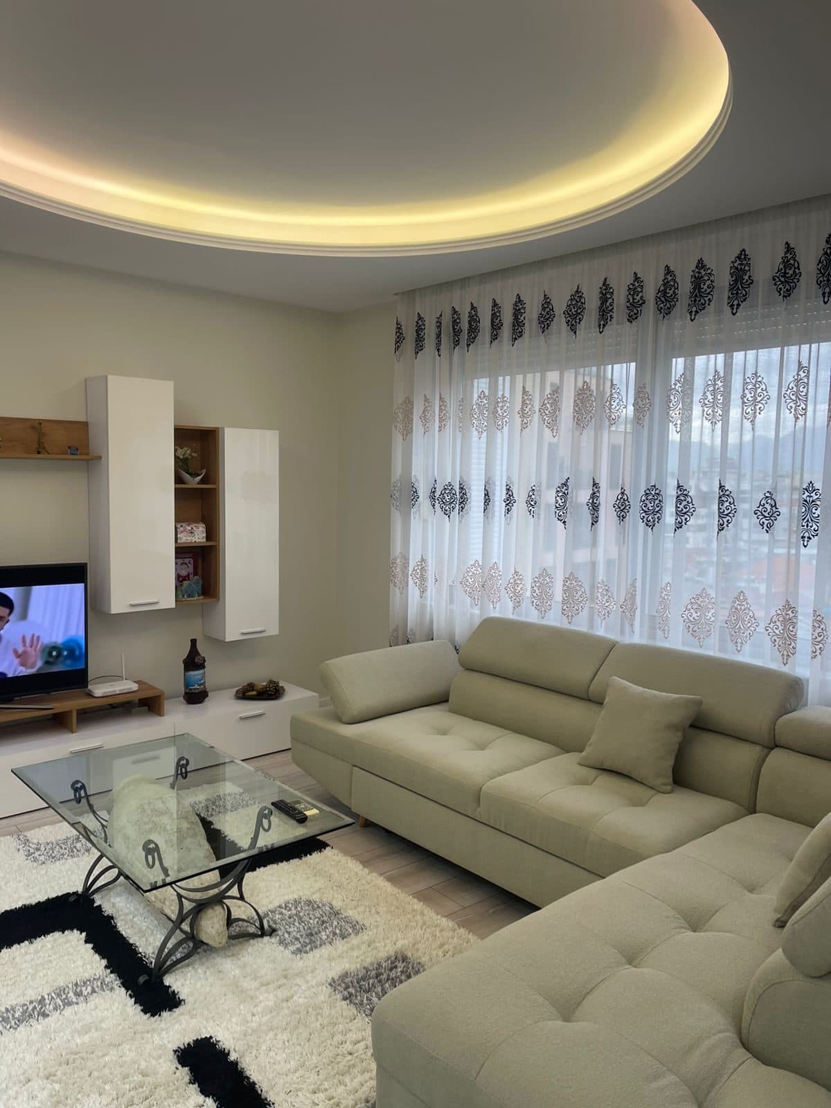 Apartament me qera 1+1 tek Rruga e Kosovareve 3