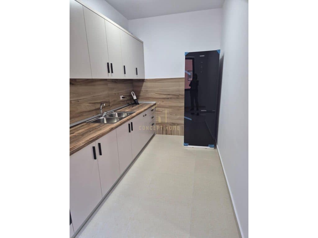 Jepet me qera apartament 2+1+2+post parkimi tek rruga e Elbasanit 2