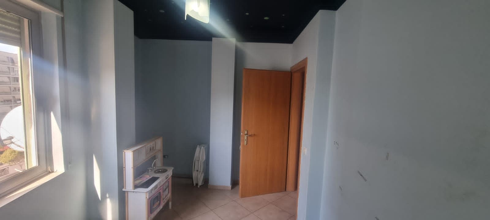 Apartament 2+1 Për Shitje tek Komuna e Parisit, Tiranë - 208000€ | 90 m² 3