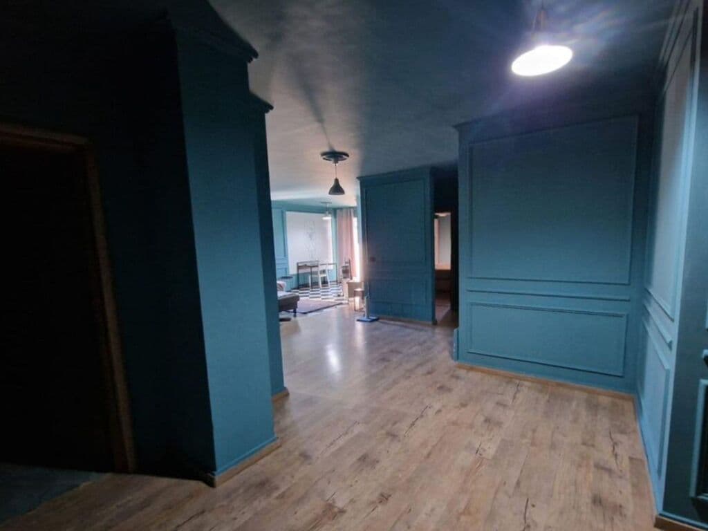Shitet apartament 2+1+2 Bulevardi Bajram Curri 3