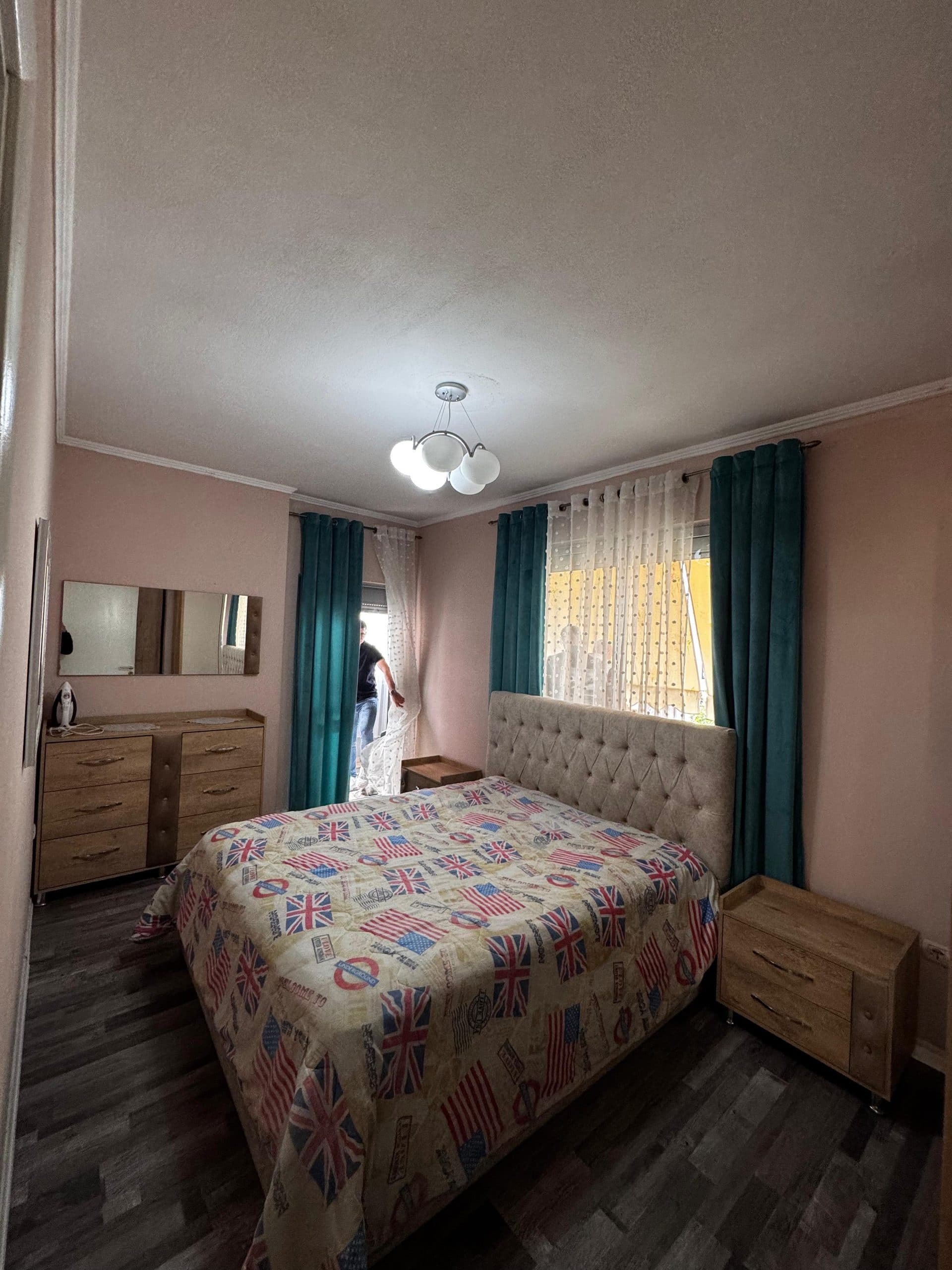 Shitet apartament 2+1 ne Yzberisht 3
