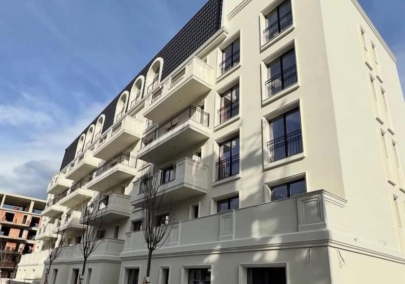 Shitet Apartament 2+1 ne Mjull Bathore 3