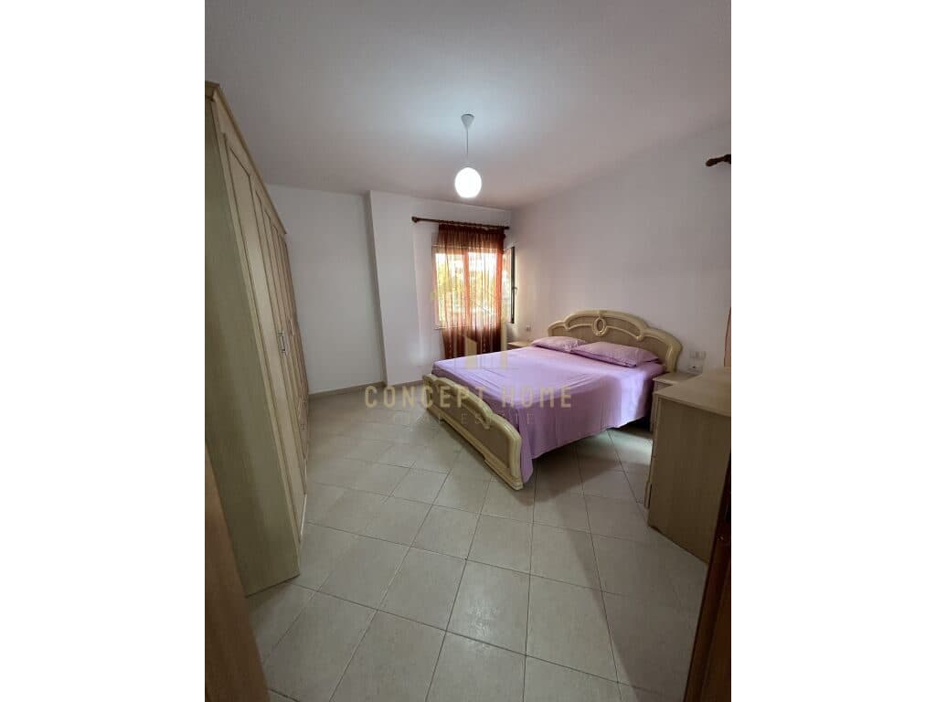 Jepet me qera apartament 2+1+2 tek Zogu i Zi- 650€\muaji 3