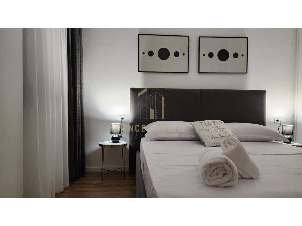 Jepet me qera apartament 2+1 tek Rruga e Kavajes 4