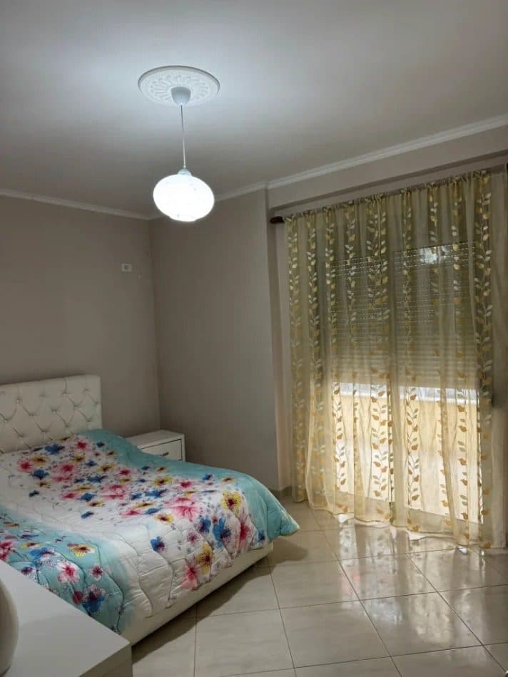 Shitet apartament 2+1 ne Babrru prane Unazes se Madhe 3