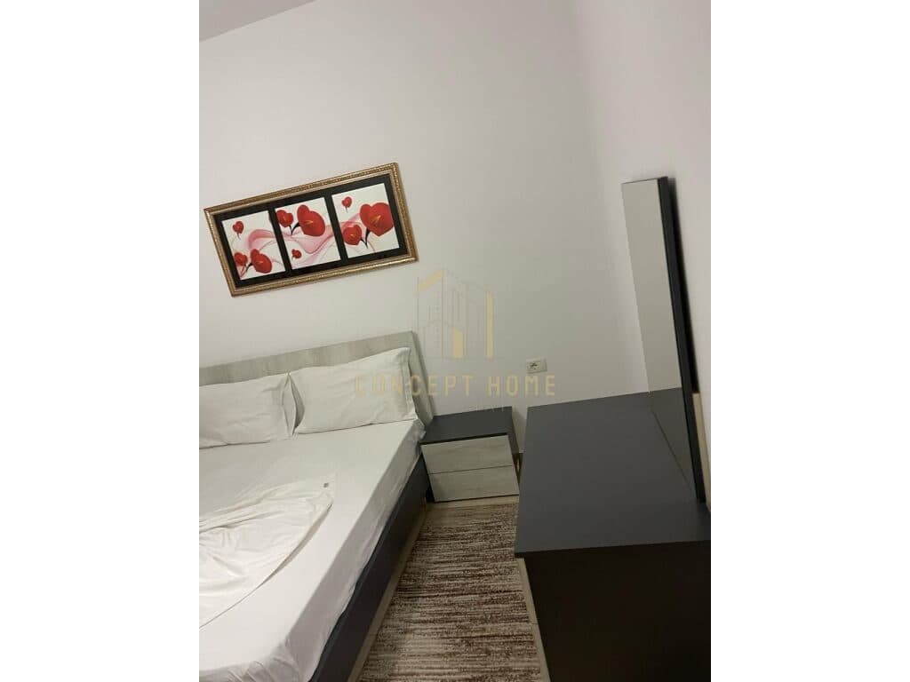 Jepet me qira apartament 1+1 Rruga 5 Maji 4