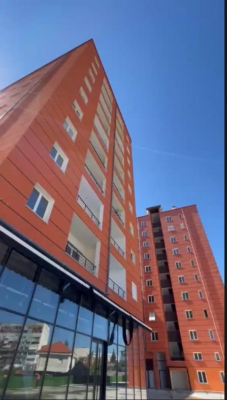 Shitet Apartament 2+1 ne Yzberisht 2