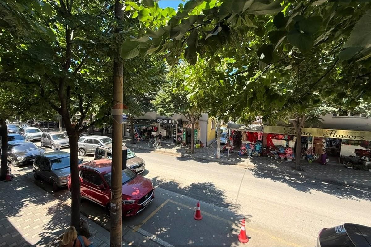 Apartament - Në Shitje - Lezhë, Lezhë 2