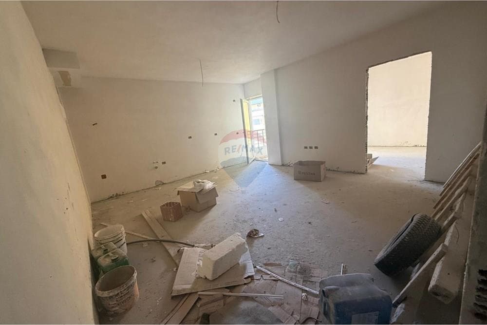 Apartament - Në Shitje - Rruga Straus, Lezhë