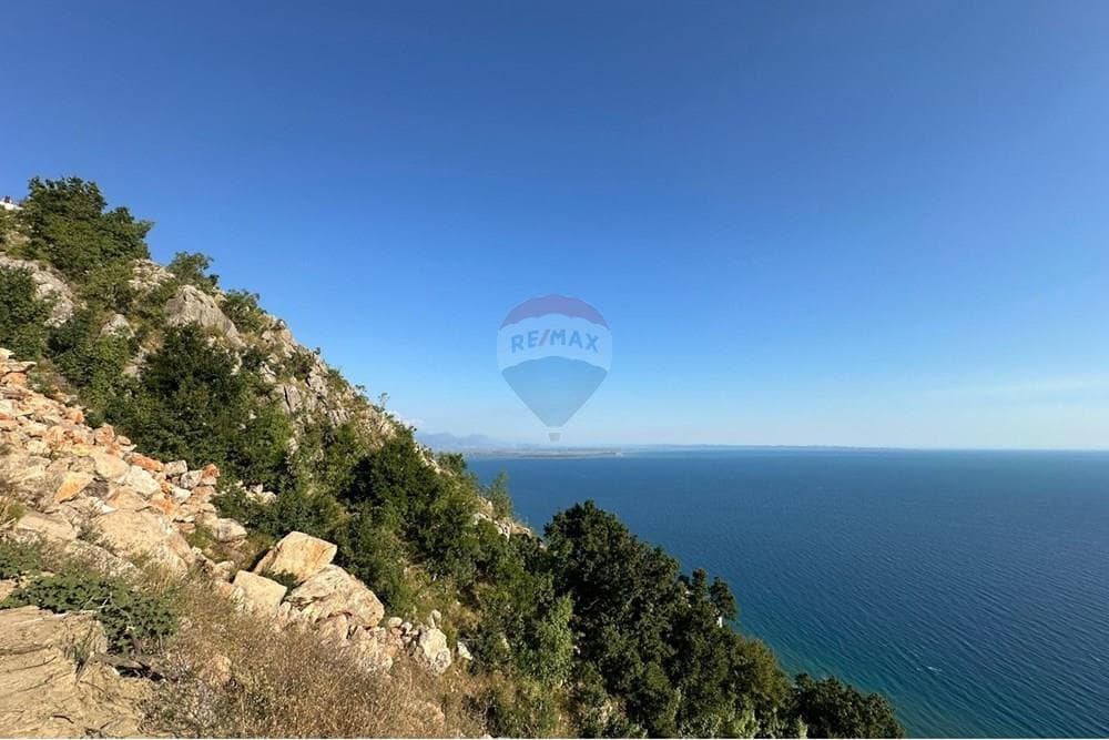 Toke Per Ndertim - Në Shitje - Rana Hedhun, Lezhë