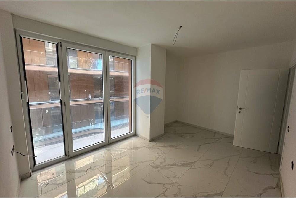 Apartament - Në Shitje - Shëngjin, Lezhë