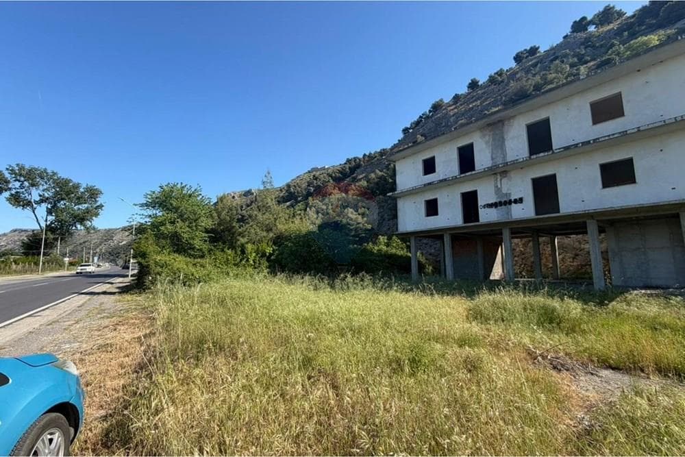Toke Per Ndertim - Në Shitje - Ishull Shëngjin, Lezhë
