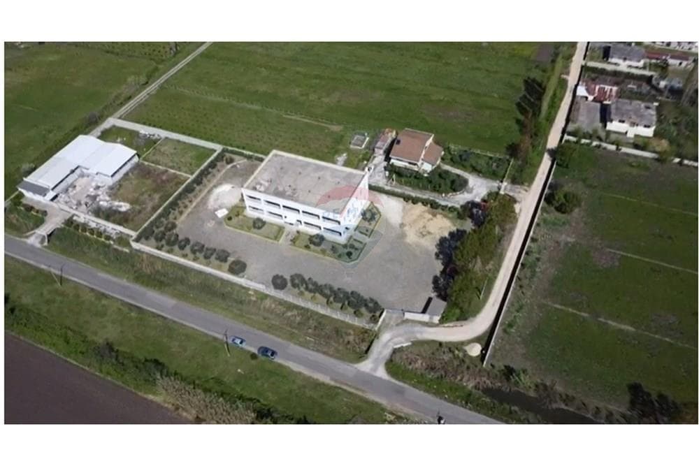 Ndertese Industriale - Në Shitje - Milot, Kurbin