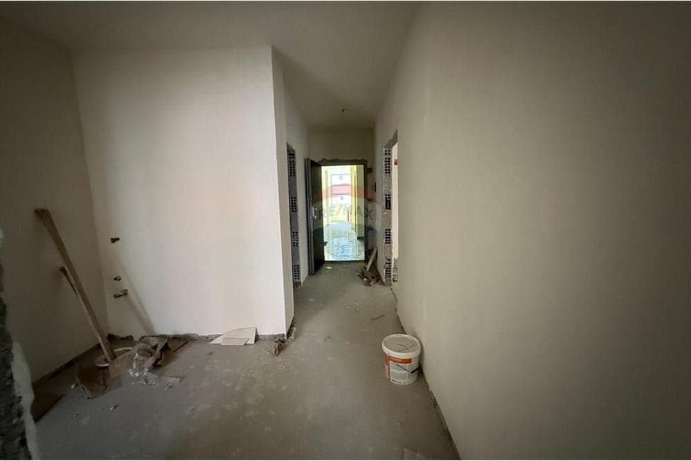 Apartament - Në Shitje - Rruga Straus, Lezhë
