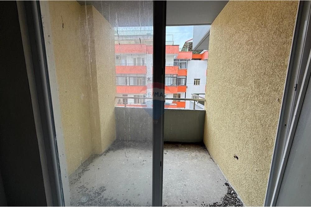 Apartament - Në Shitje - Rruga Straus, Lezhë