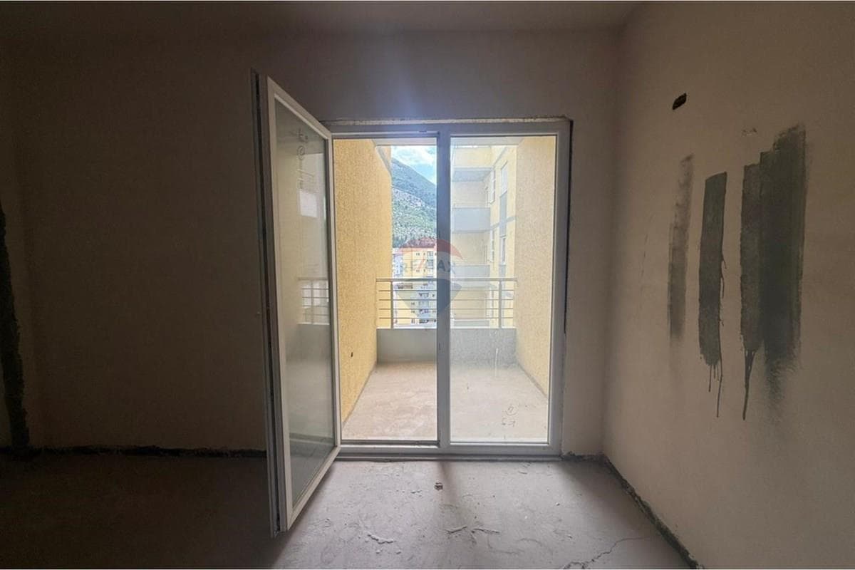 Apartament - Në Shitje - Rruga Straus, Lezhë 4