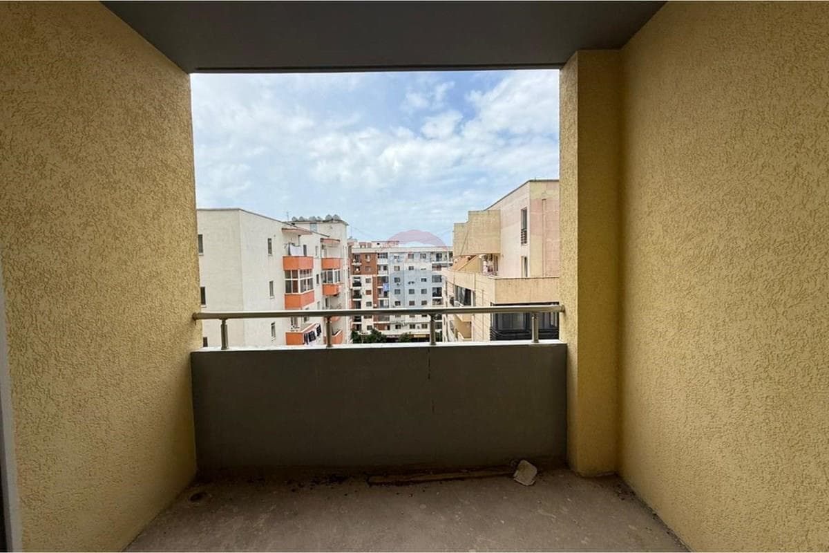 Apartament - Në Shitje - Rruga Straus, Lezhë
