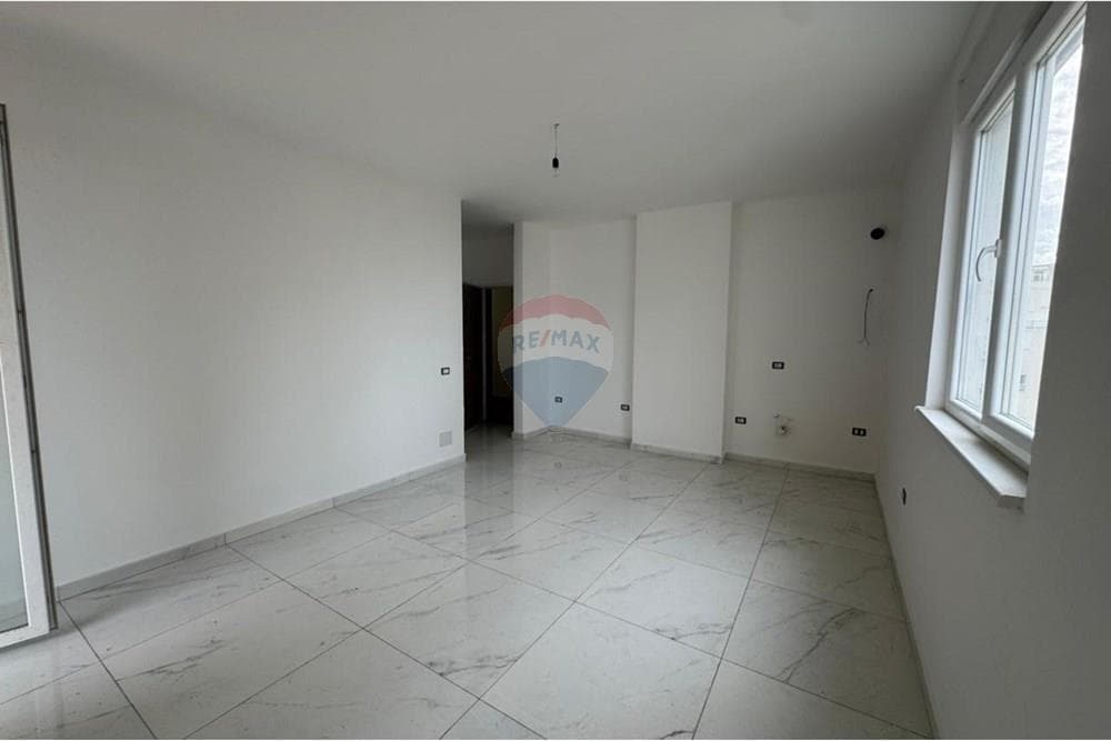 Apartament - Në Shitje - Kune, Lezhë