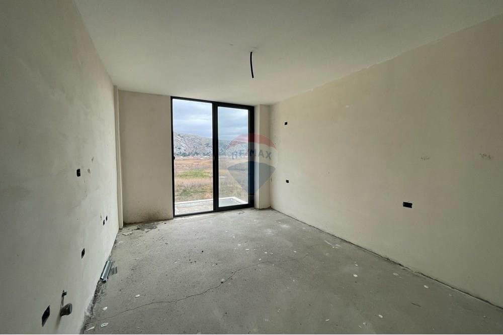 Apartament - Në Shitje - Shëngjin, Lezhë