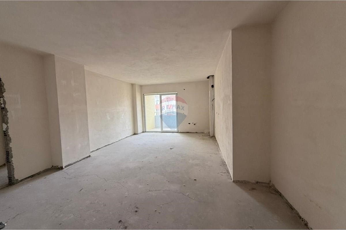 Apartament - Në Shitje - Rruga Straus, Lezhë 4