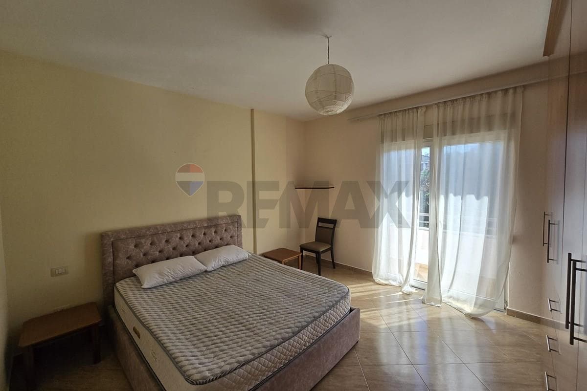 Apartament - Për Qira - Rruga Don Bosko, Tiranë