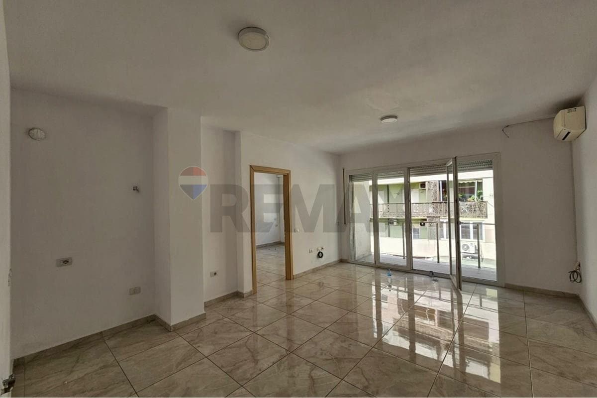 Apartament - Për Qira - Zogu I Zi, Tiranë 3