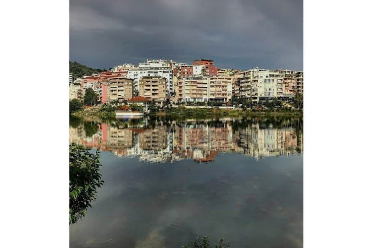 Apartament - Për Qira - Rruga Hamdi Sina, Tiranë