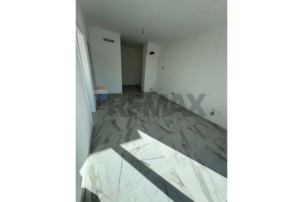 Apartament - Për Qira - Rruga Dritan Hoxha, Tiranë 2