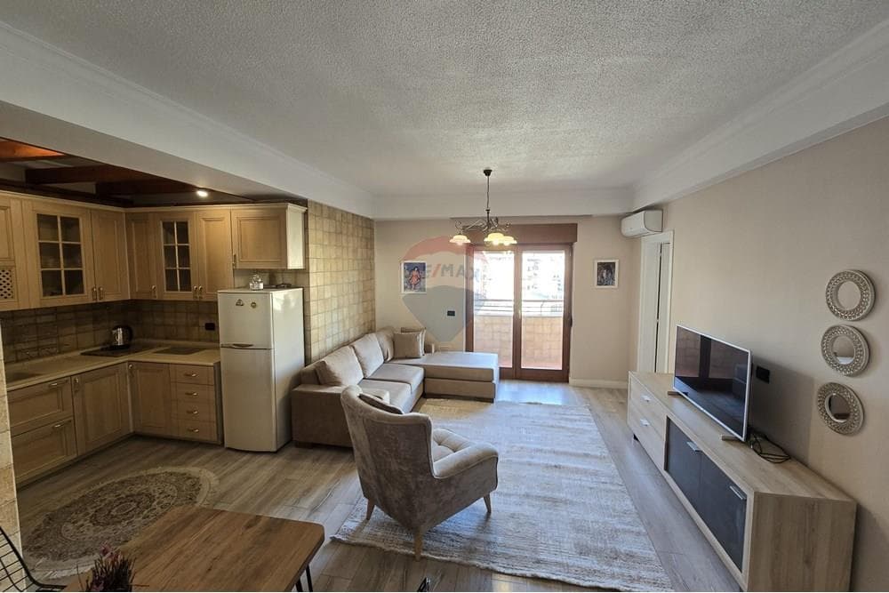 Apartament - Në Shitje - 9 Katëshet, Tiranë 4