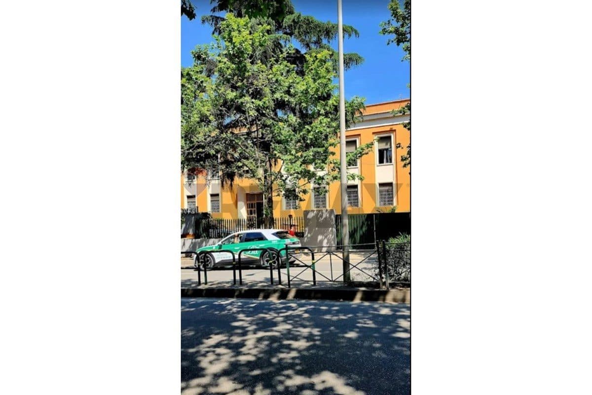 Apartament - Në Shitje - Rruga Asim Vokshi, Tiranë 4